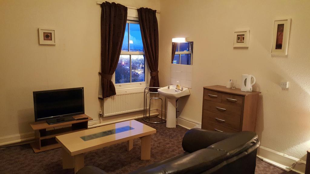 Station Hotel Hucknall Esterno foto