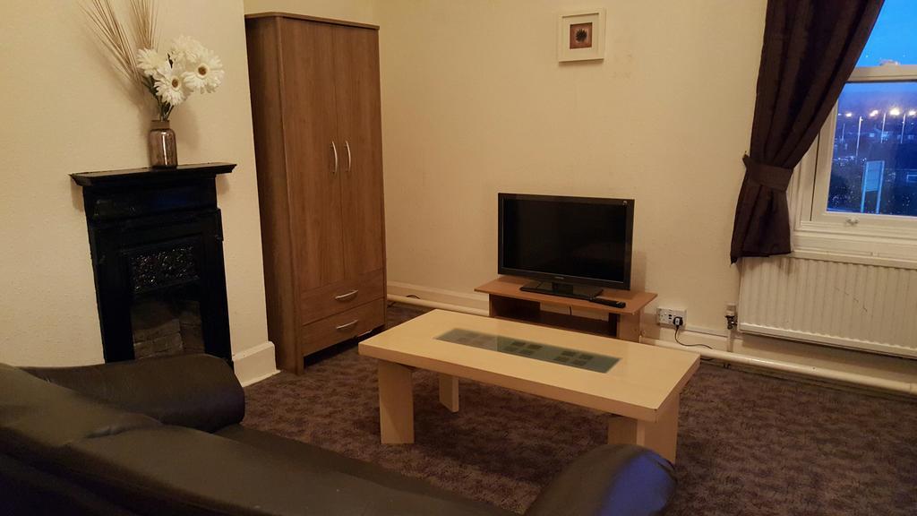 Station Hotel Hucknall Esterno foto