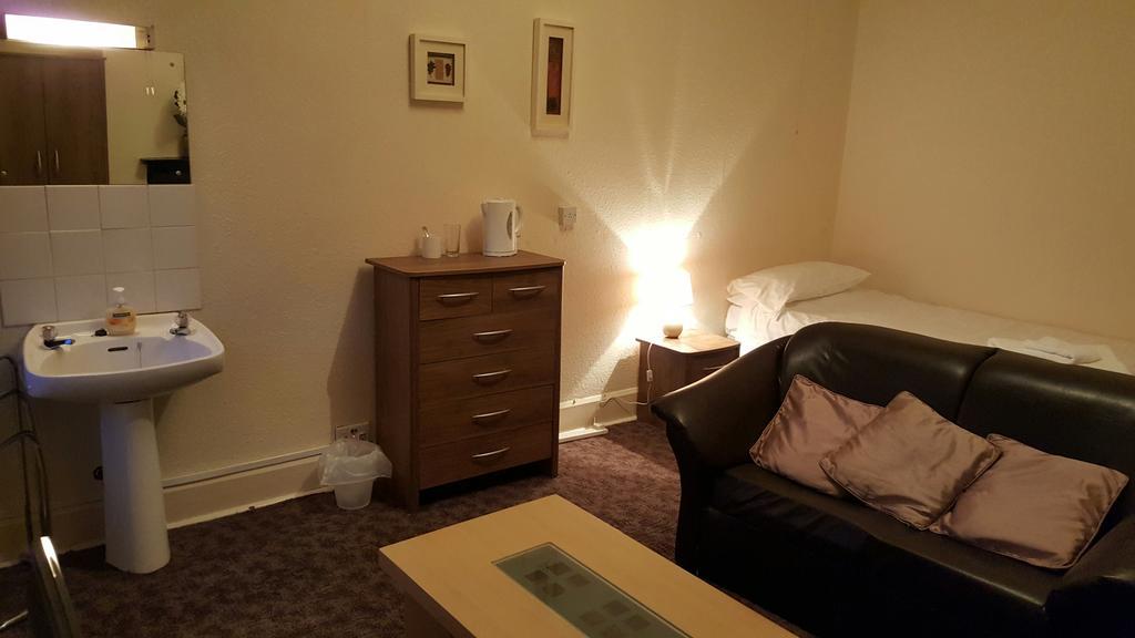 Station Hotel Hucknall Esterno foto