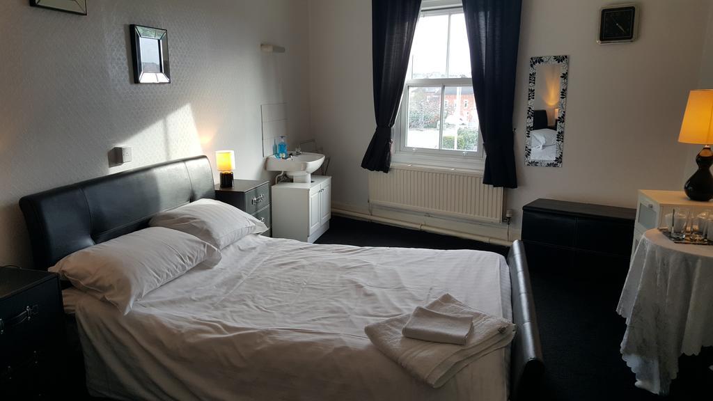 Station Hotel Hucknall Esterno foto